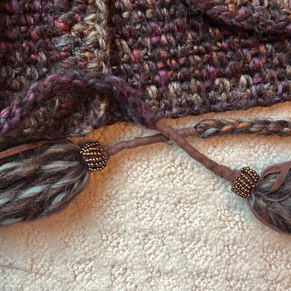 BOUTIQUE FIONA WOOF JEWEL TONE CROCHET SWEATER SIZE L - Picture 5 of 9